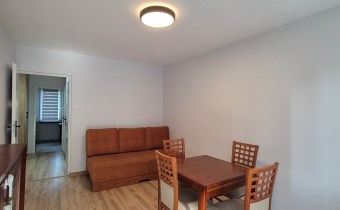 -pokój I z wyjściem na balkon
