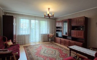 -pokój I z wyjściem na balkon