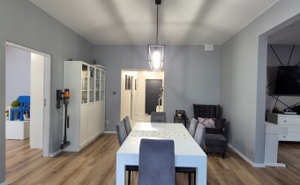 -pokój II (jadalnia)