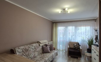 -pokój I z wyjściem na balkon