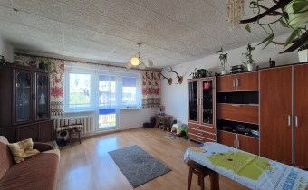 -pokój III z wyjściem na balkon