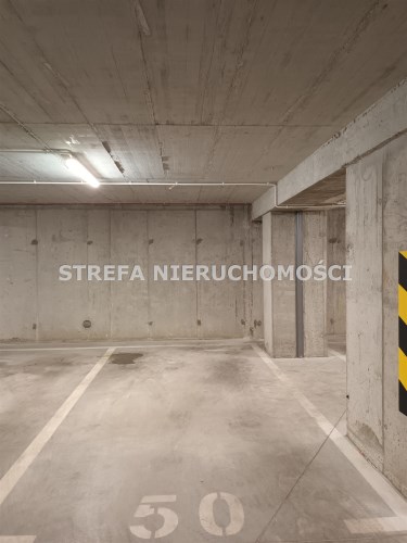 -miejsce w garażu podziemnym